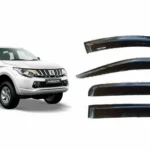 Bota aguas para puertas de camioneta mitsubishi l200 del 2016 al 2024 con camioneta a un costado