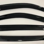 Bota agua para puertas de la camioneta chevrolet dmax en color negro transparente para modelos del 2012 al 2017 imagen real del producto