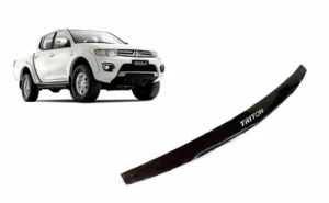 Deflector de capot para mitsubishi l200 en color negro del 2006 al 2015 imagen principal del producto con camioneta blanca en la parte superior