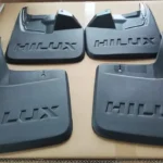 Producto real visto desde arriba: Guardafangos para camioneta toyota hilux revo del 2016 al 2025