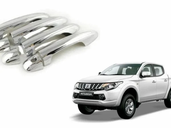 Imagen de una camioneta junto con un kit de manillas de puerta cromadas para la mitsubishi l200 compatible con modelos del 2016 al 2019