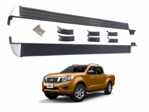 Vista principal de las pisaderas para camioneta nissan np300 del 2016 al 2022