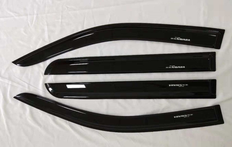 Bota agua para puertas Nissan NP300 (2016-2021) - Imagen 2